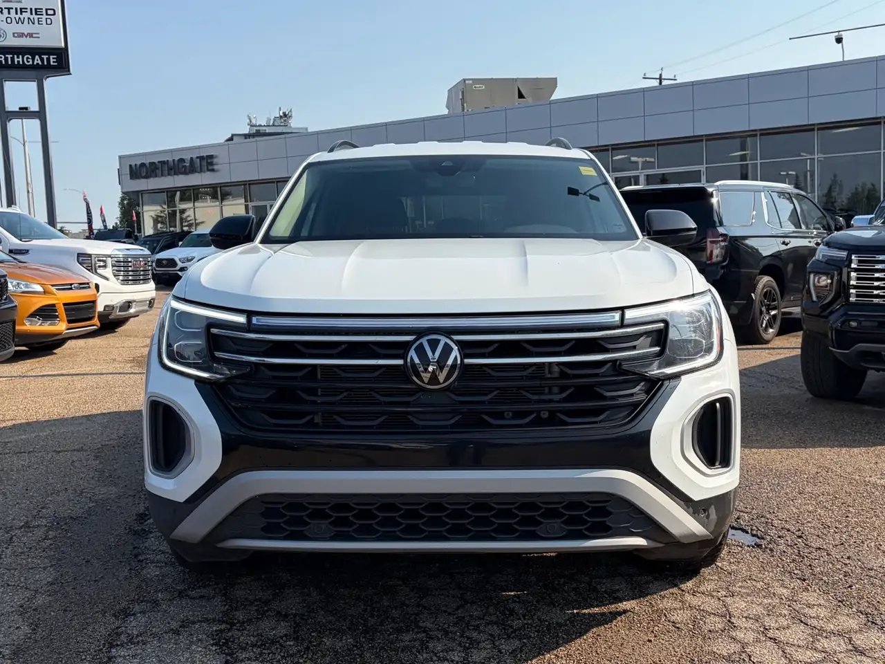 Volkswagen Atlas photo Volkswagen Atlas