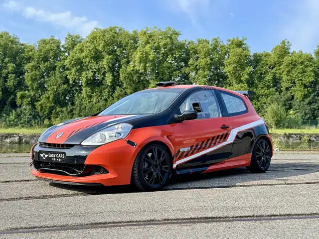 Renault Clio RENAULT CLIO 3 CUP X85