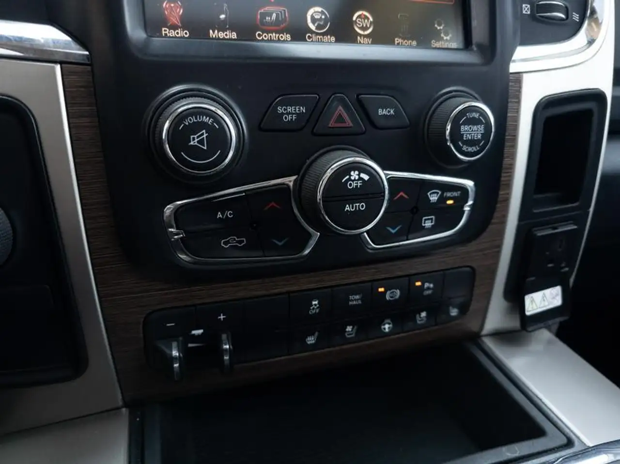 RAM 2500 photo RAM 2500