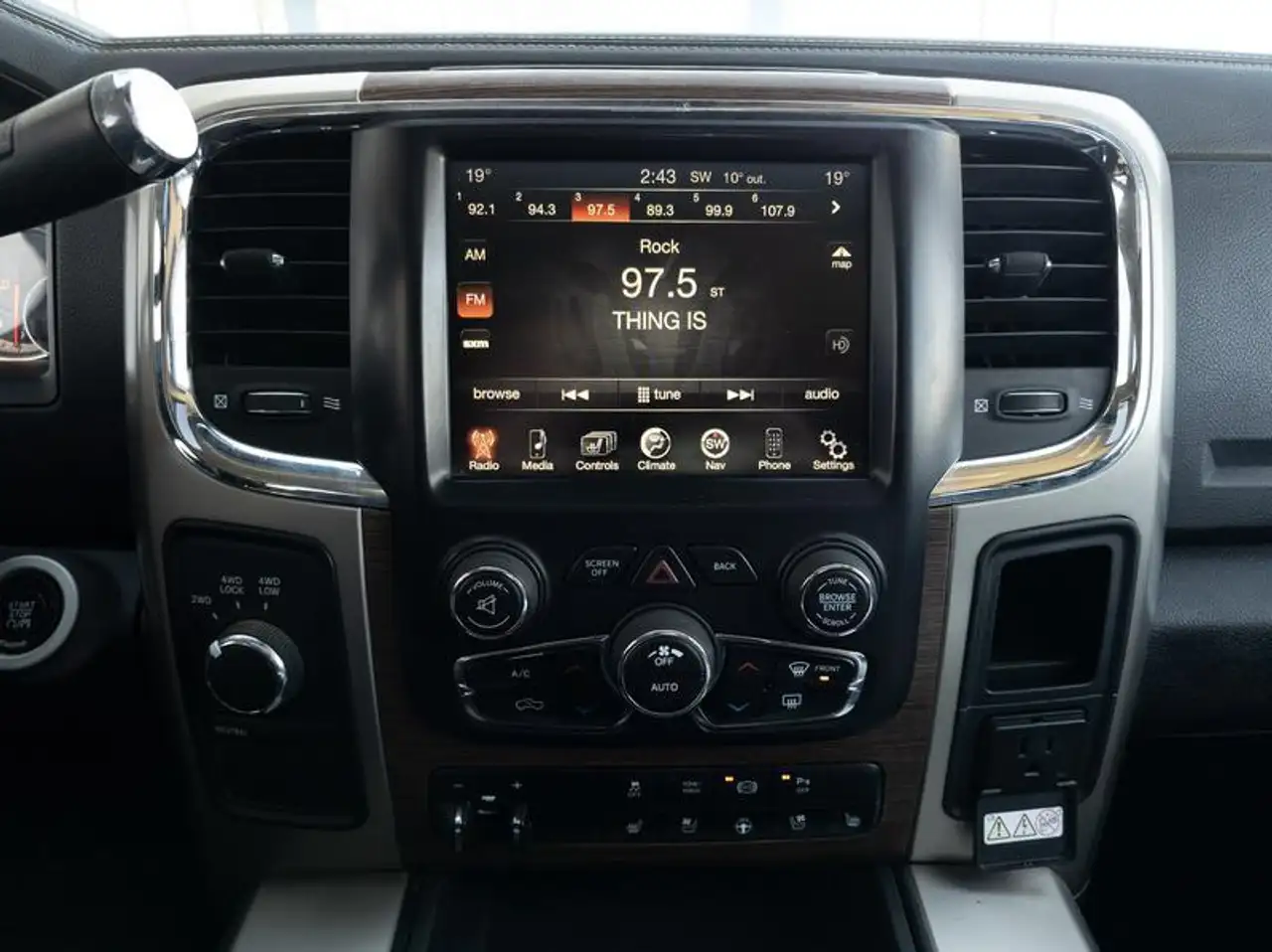 RAM 2500 photo RAM 2500