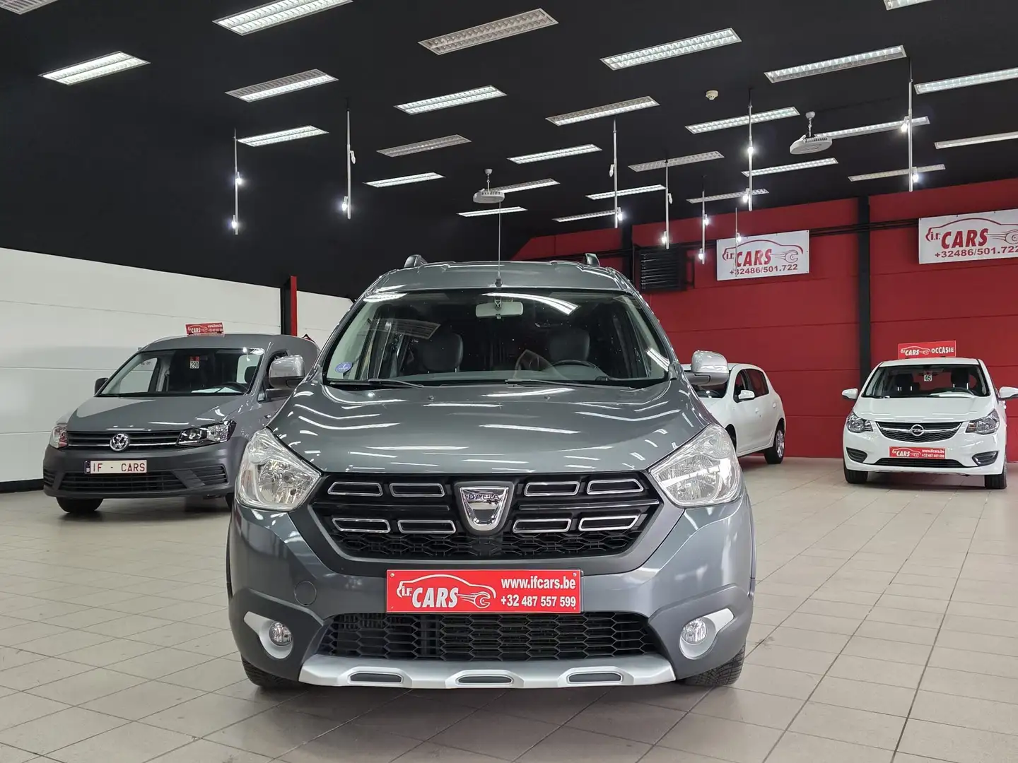 Dacia Dokker Dokker TCe 115 Stepway Celebration*NAVIGATIE*AIRCO Gris - 2