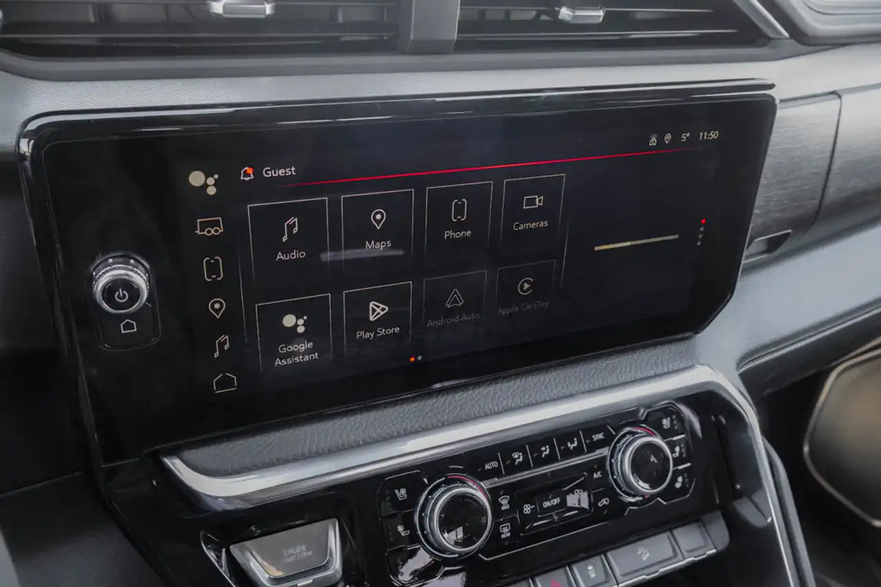 GMC Sierra 3500HD снимка GMC Sierra 3500HD
