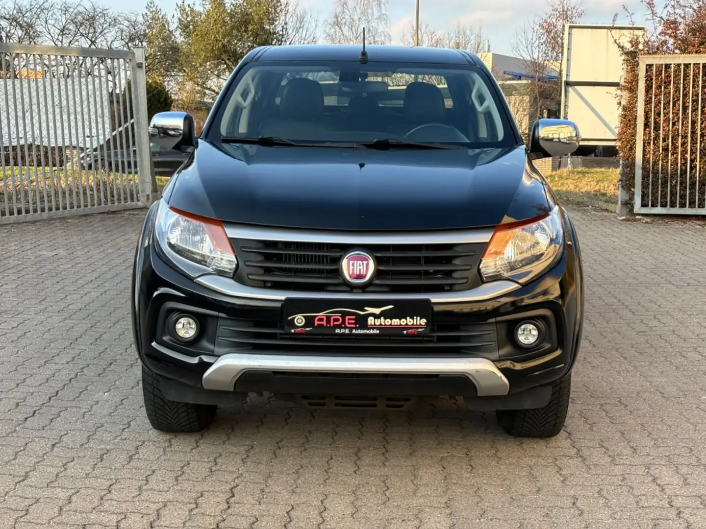 Fiat Fullback Double Cab LX Leder Navi Autom. 4x4 Negro - 2