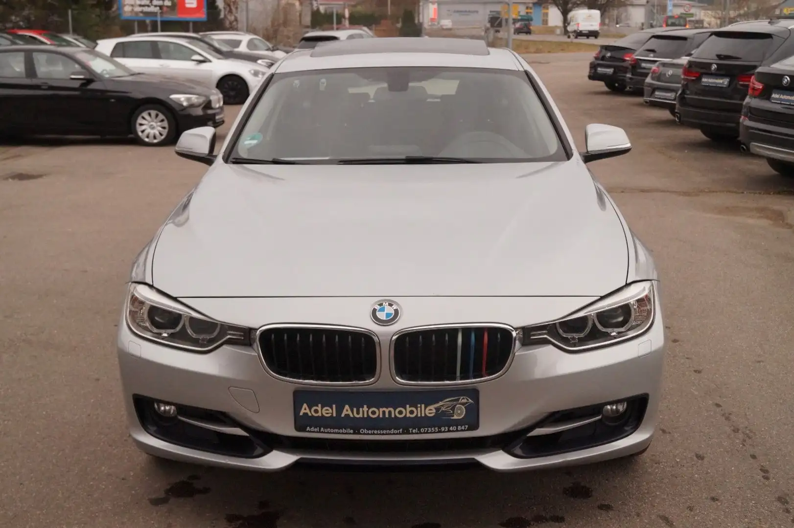 BMW 328 Baureihe 3 Touring 328 i xDrive Sportline Silber - 2