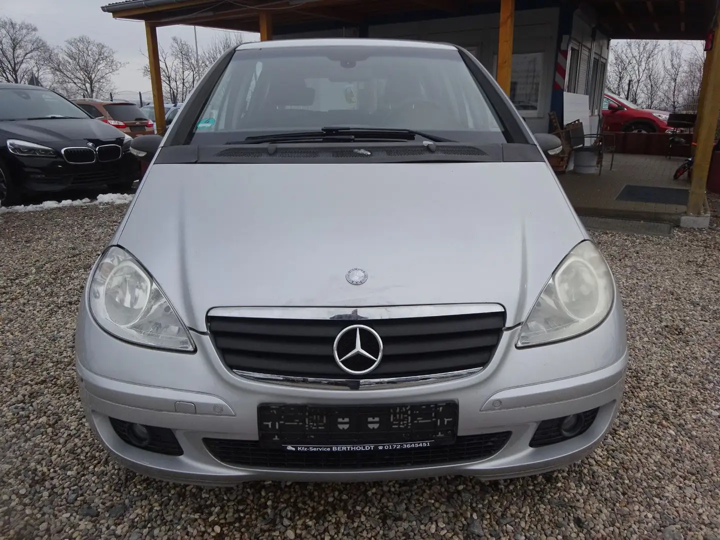 Mercedes-Benz A 150 CLASSIC Grau - 2