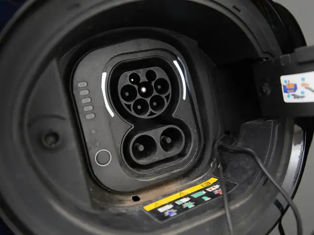 Fiat 500e view 29