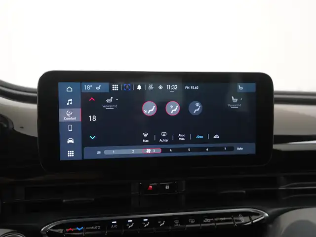 Fiat 500e view 17