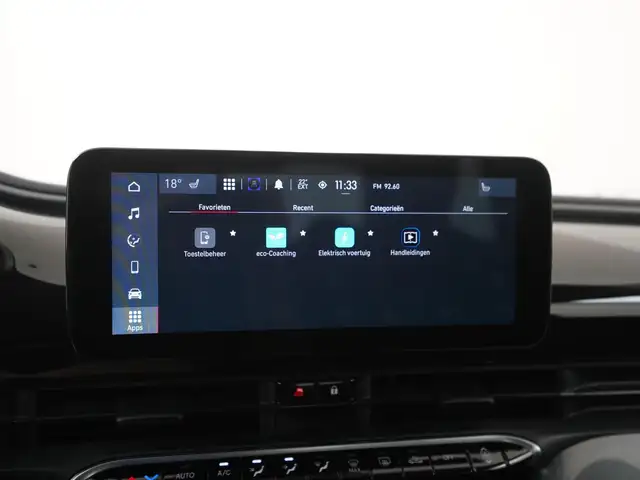 Fiat 500e view 23