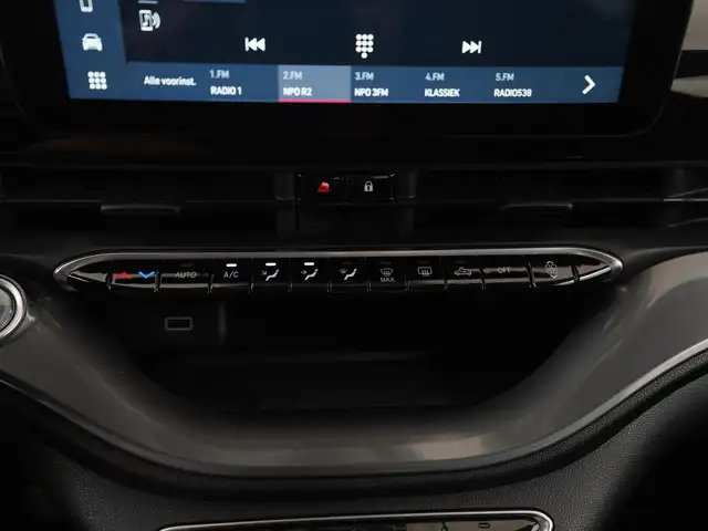Fiat 500e view 13