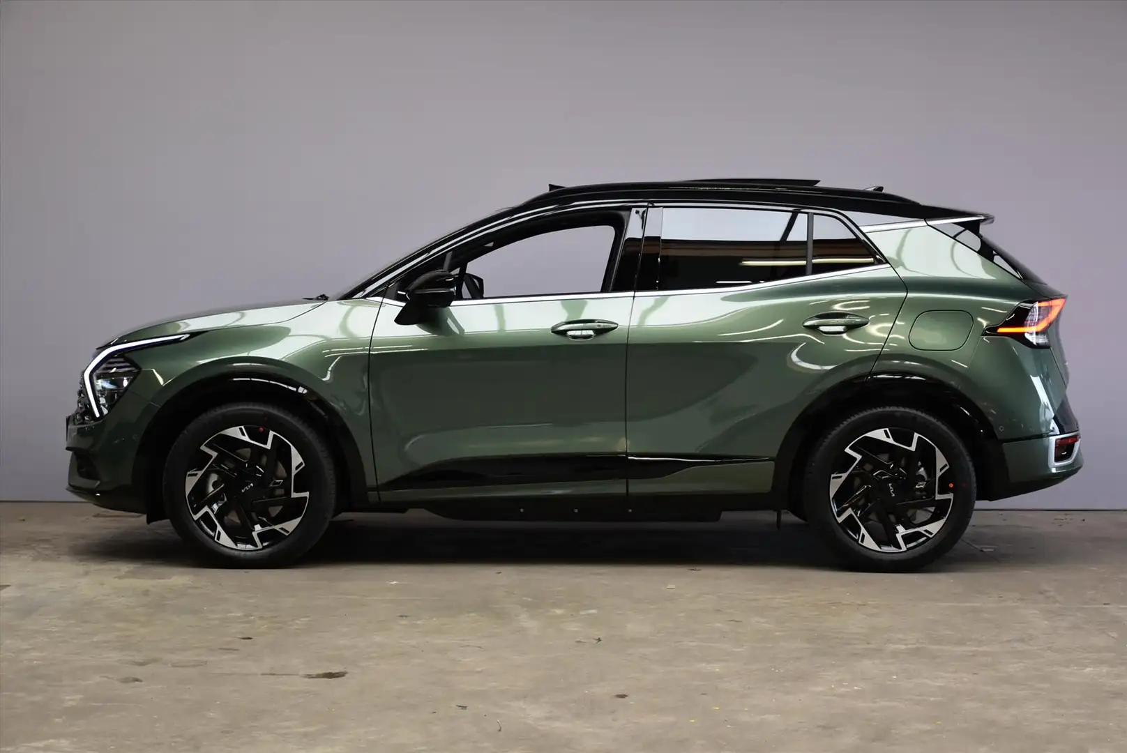 Kia Sportage 1.6 T-GDi 265pk Plug-In Hybrid AT6 4WD GT-PlusLine Vert - 2