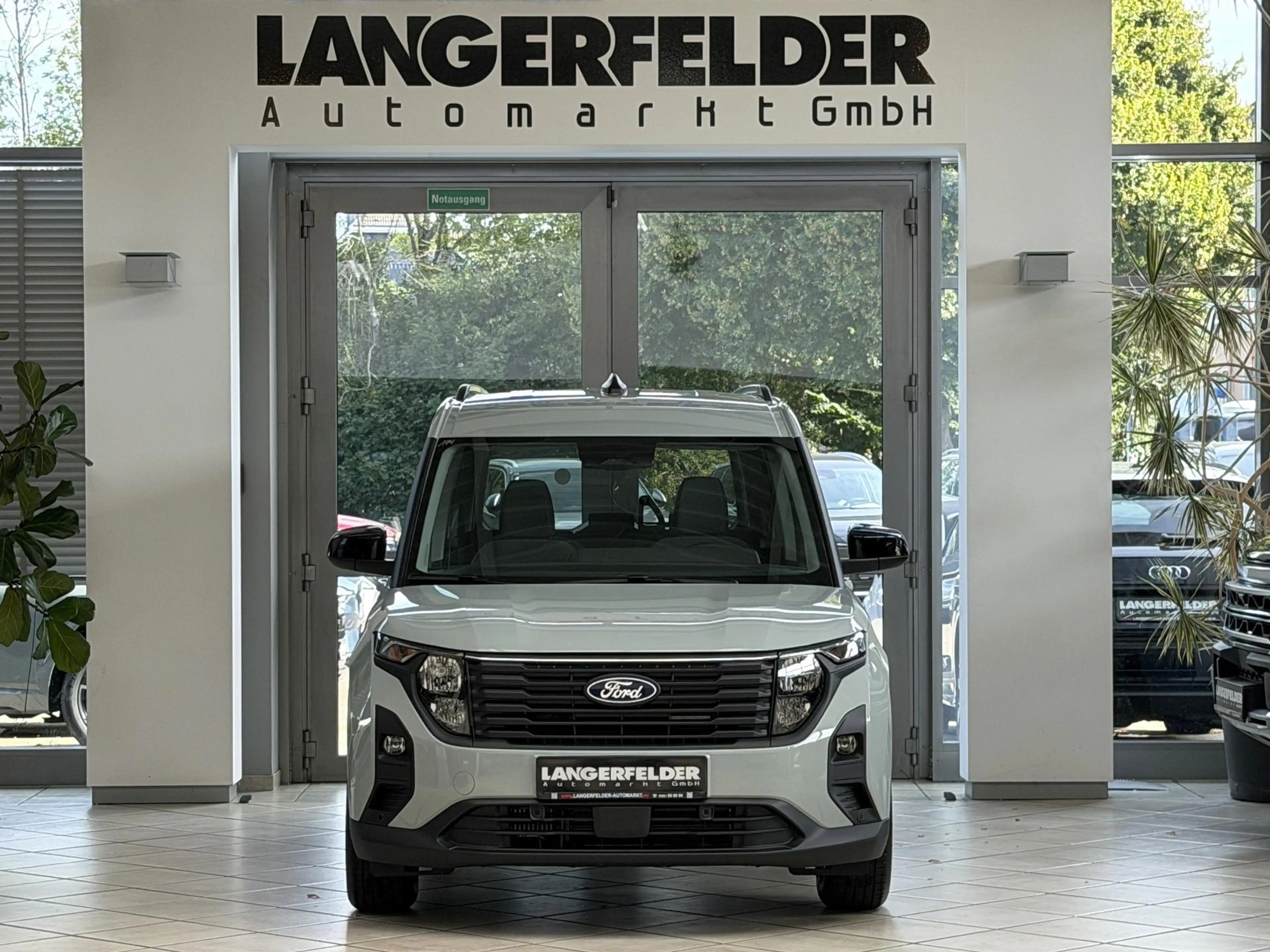 Ford Tourneo Courier Tourneo Courier Titanium*CARPLAY*AHK*RFK* — photo 9