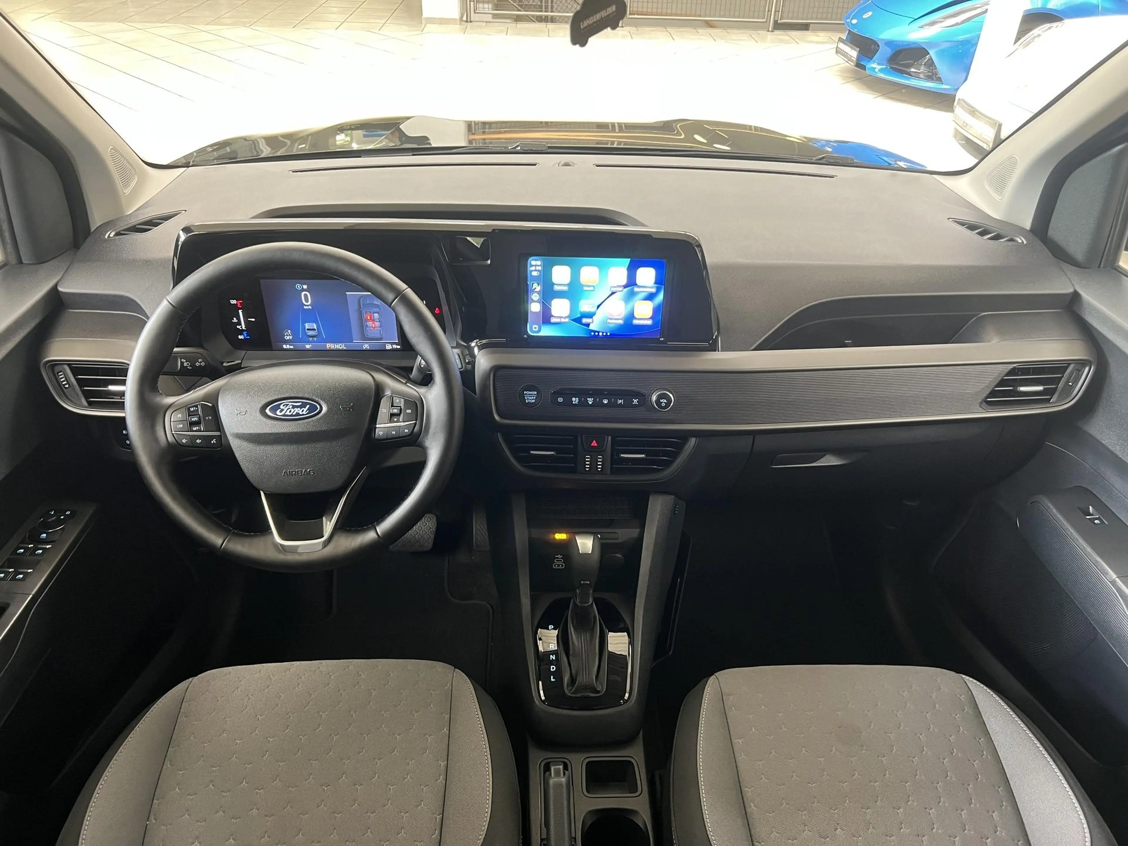 Ford Tourneo Courier Tourneo Courier Titanium*CARPLAY*AHK*RFK* — photo 15