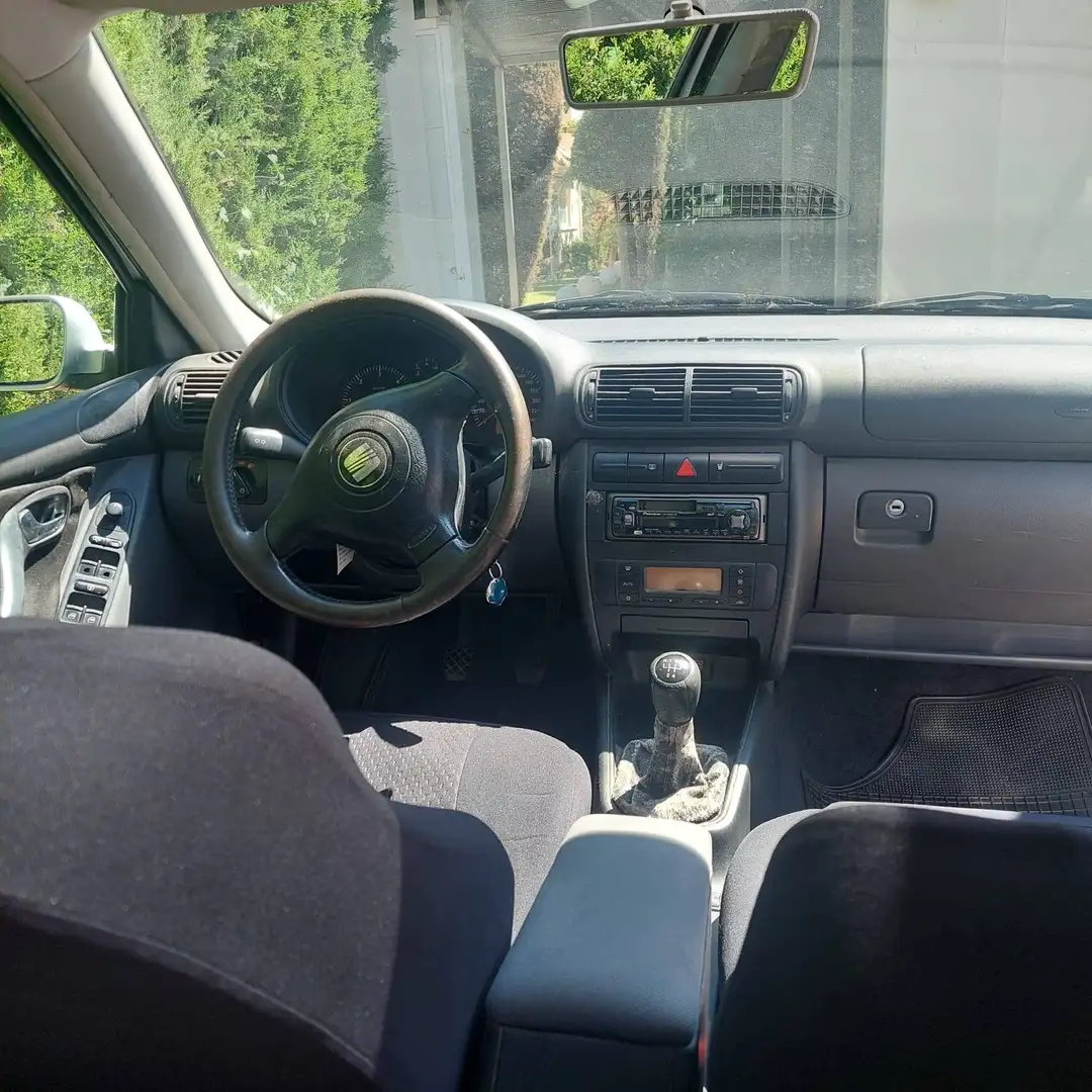 SEAT Toledo Toledo 1.9 TDi Stella Stella Plateado - 2