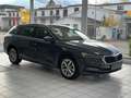 Skoda Octavia Combi First Edition*AHK* Sitzheizung* Grau - thumbnail 1
