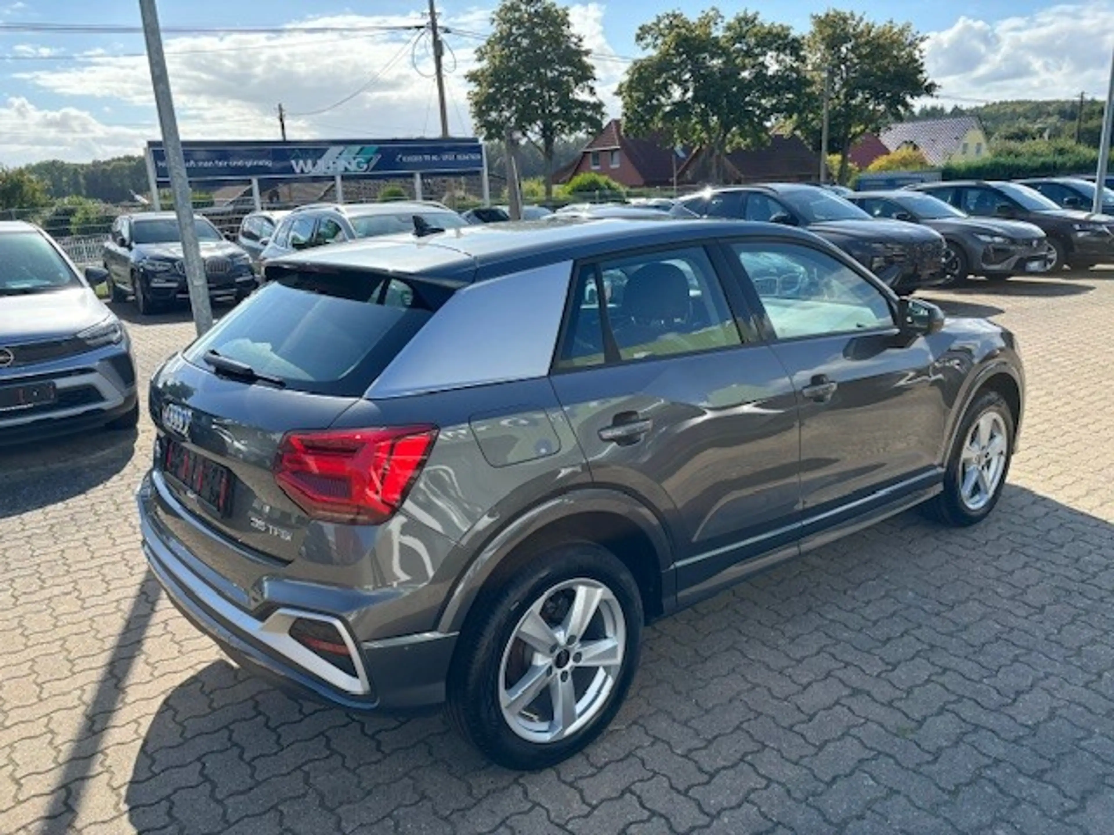 Audi Q2 35 TFSI S-Tronic S-Line, Matrix, Komfort plus — photo 4