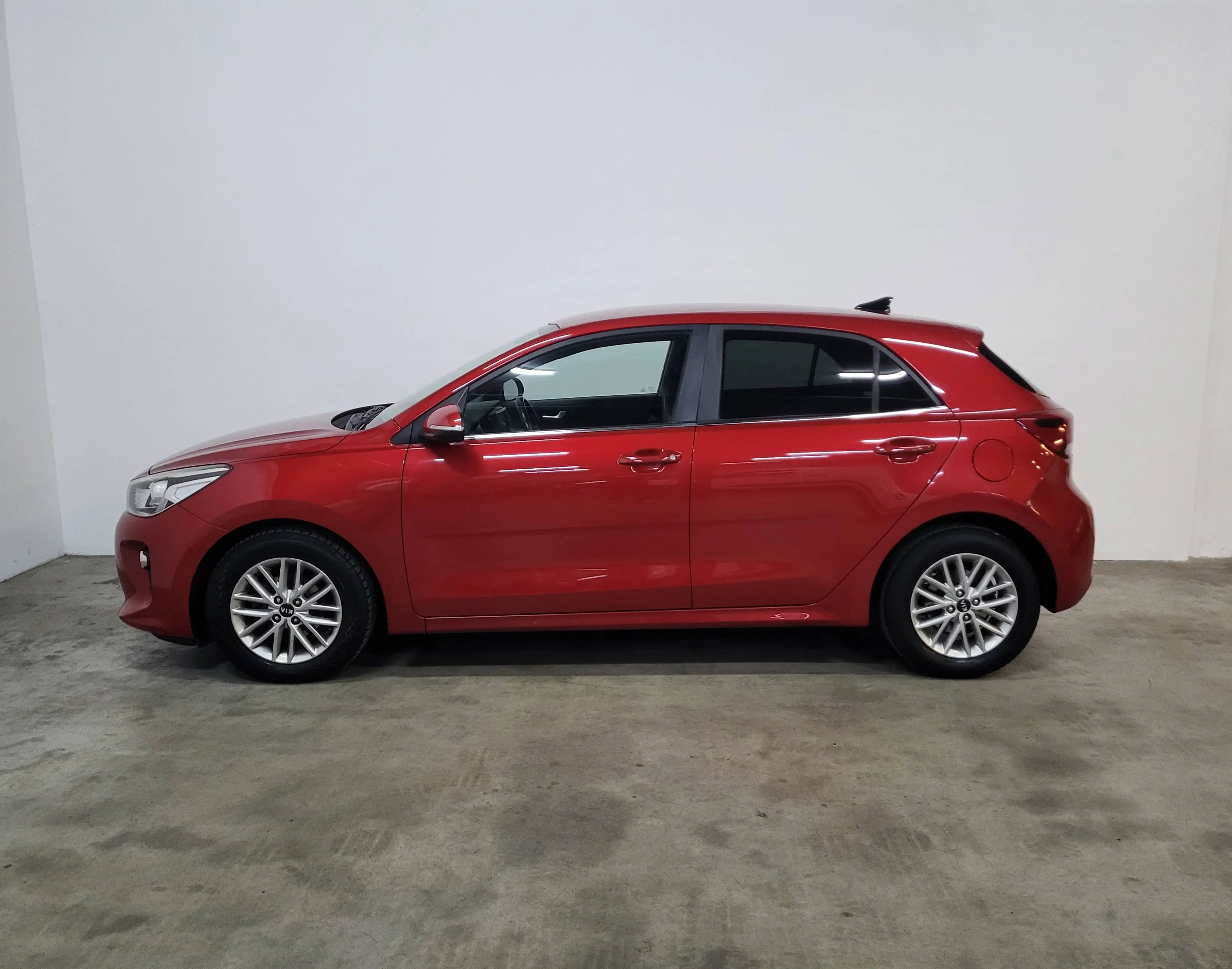 Kia Rio Rio 1.4i * CARPLAY * CAMERA * GPS * — photo 6