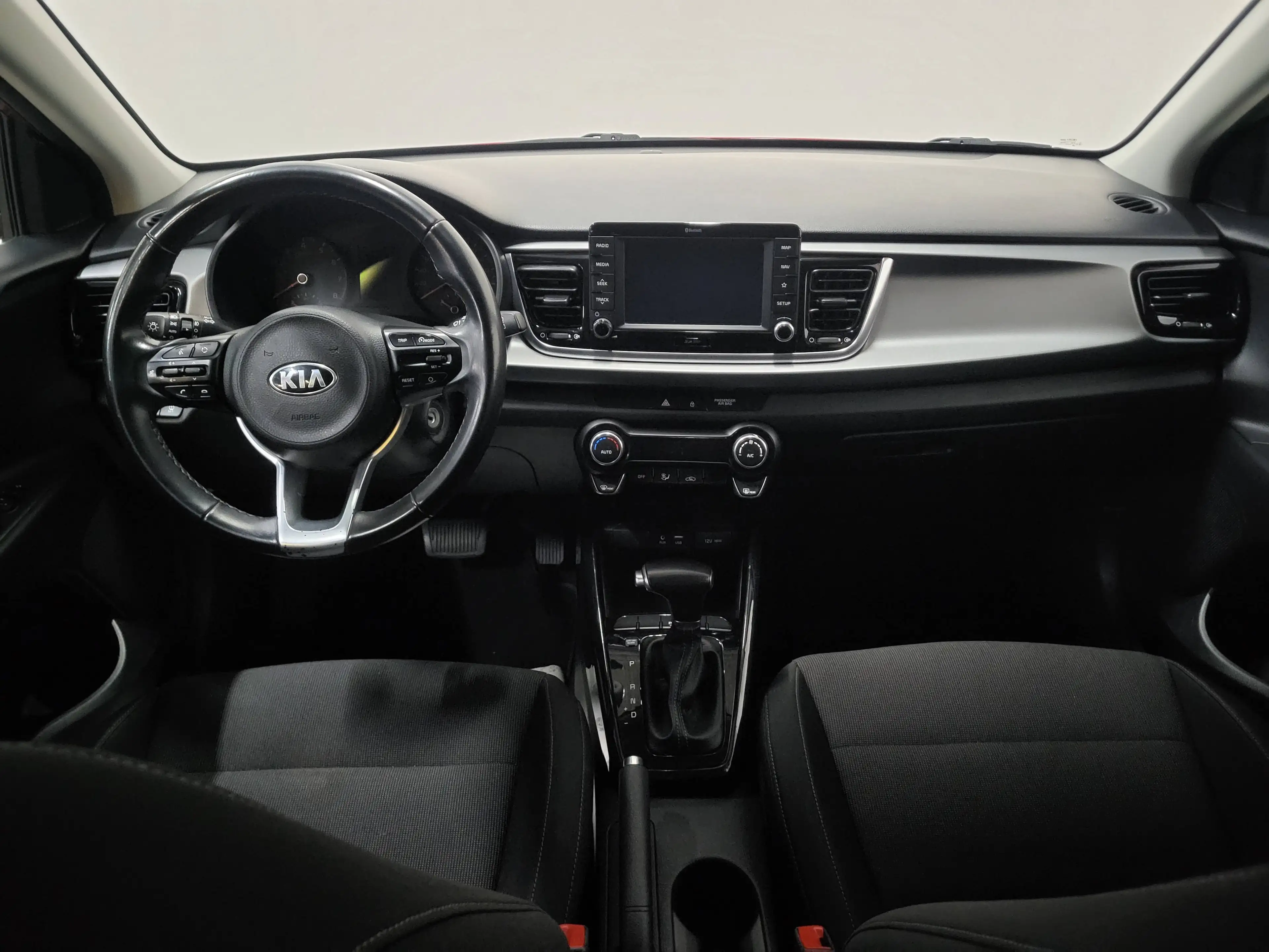 Kia Rio Rio 1.4i * CARPLAY * CAMERA * GPS * — photo 10