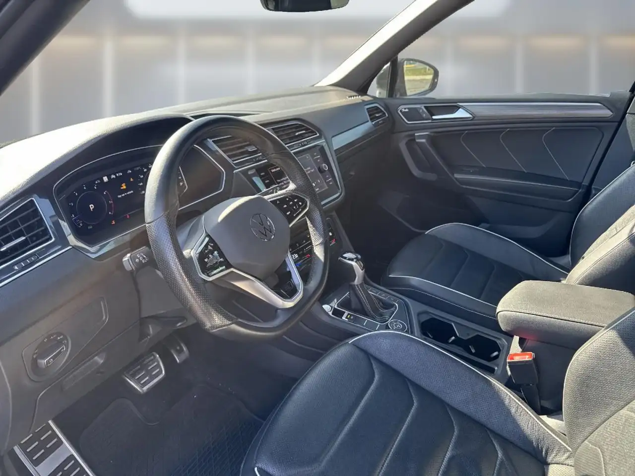 Volkswagen Tiguan снимка Volkswagen Tiguan
