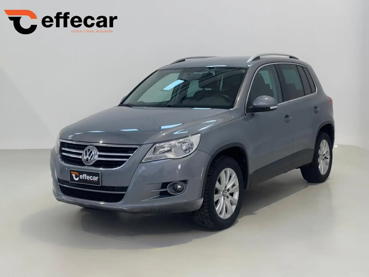 Volkswagen Tiguan 1.4 TSI 4MOTION Sport & Style Grau - 1