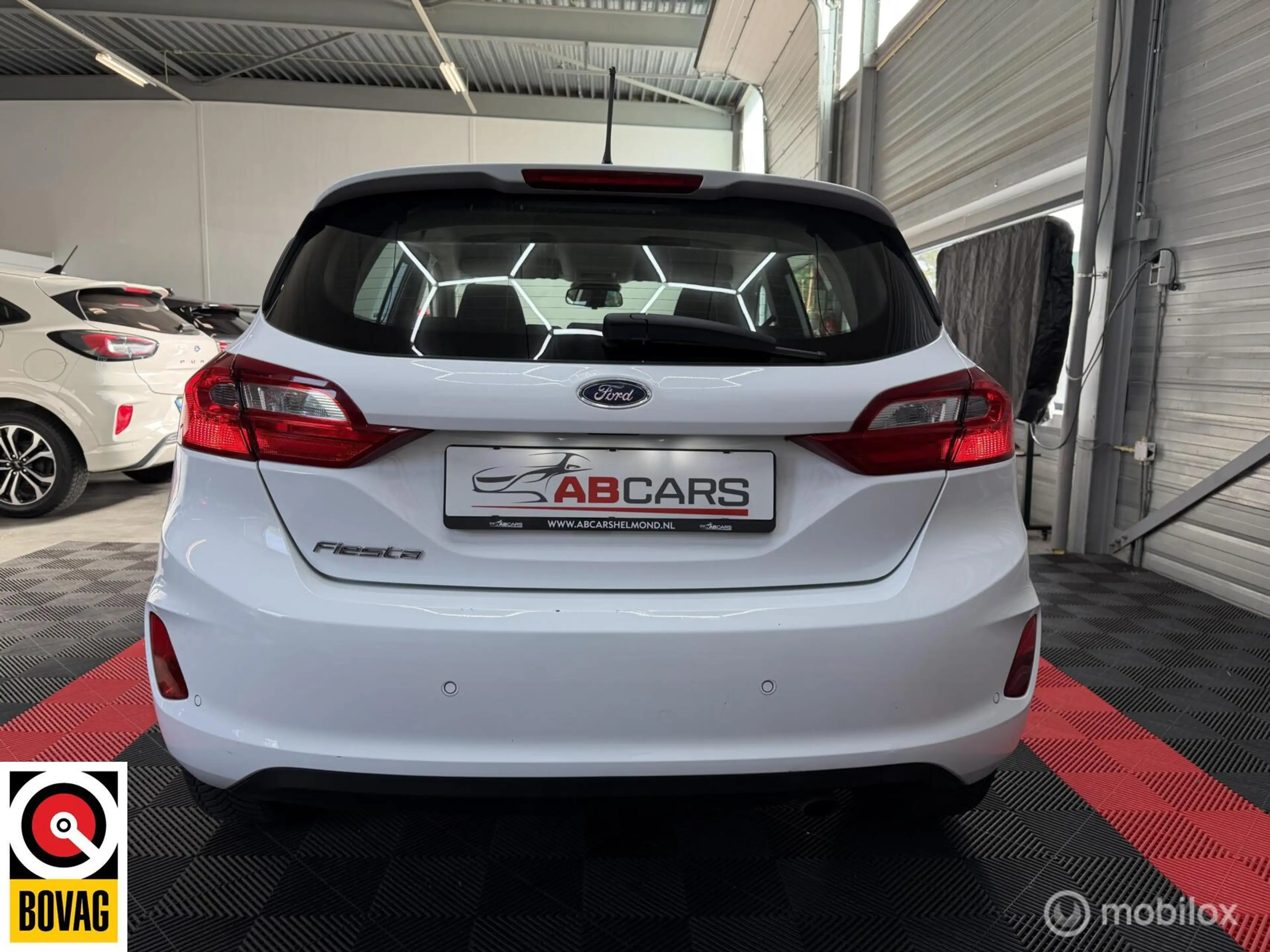 Ford Fiesta 1.0 EcoBoost Connected met Distributieketting — photo 4