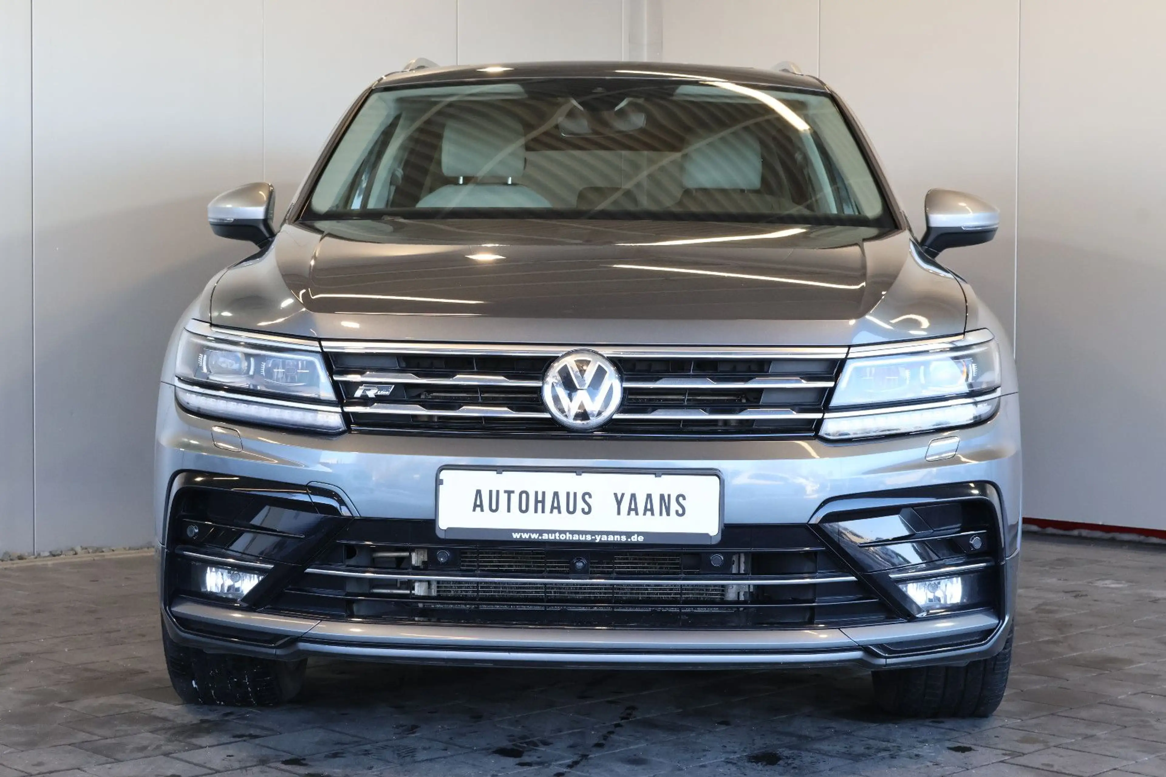 Volkswagen Tiguan Allspace R-Line 2.0 TDI 4M HUD+PANO+AHK — photo 2