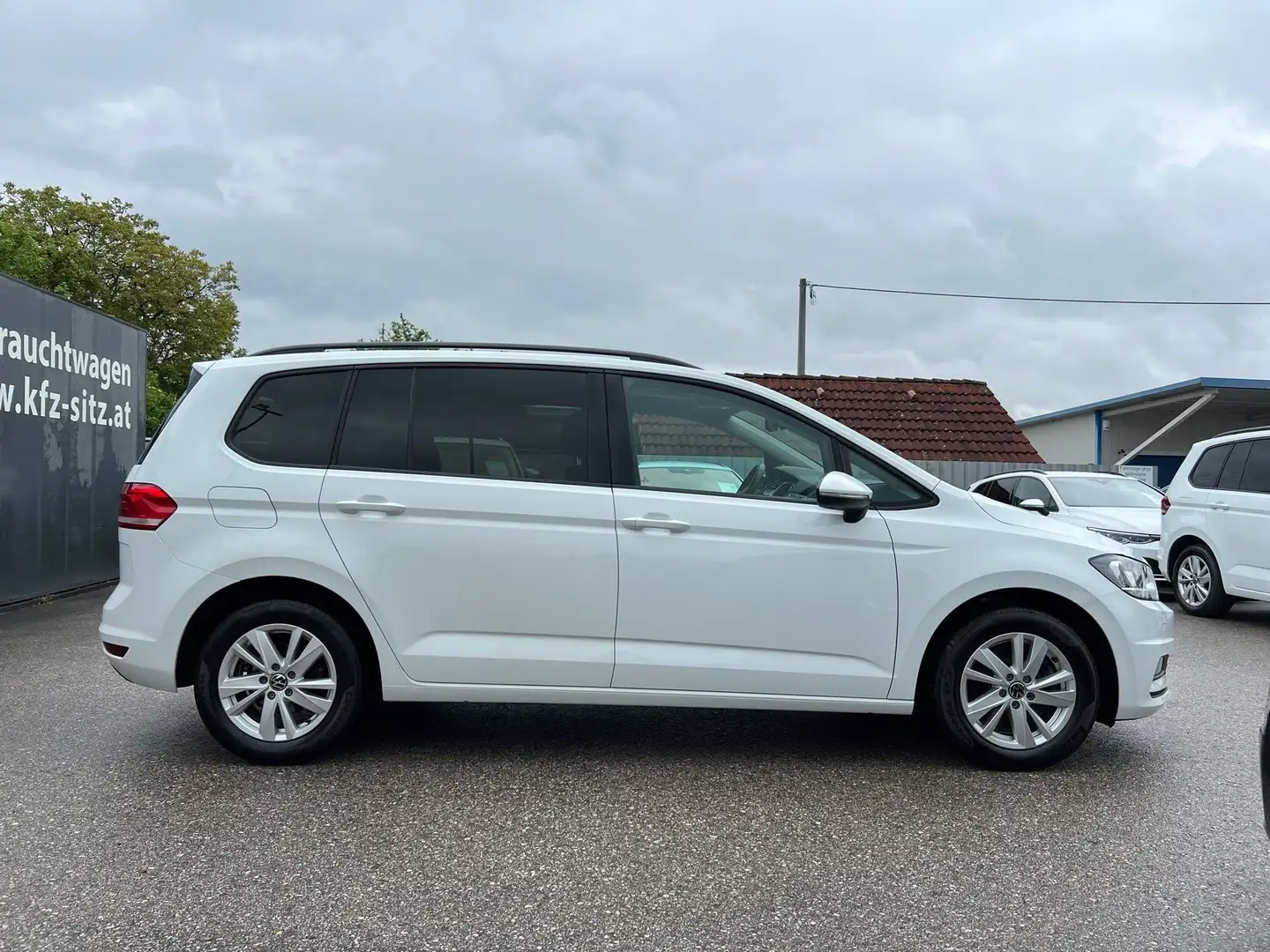 Volkswagen Touran Comfortline 2,0 TDI DSG| NP € 51.300 Weiß - 2