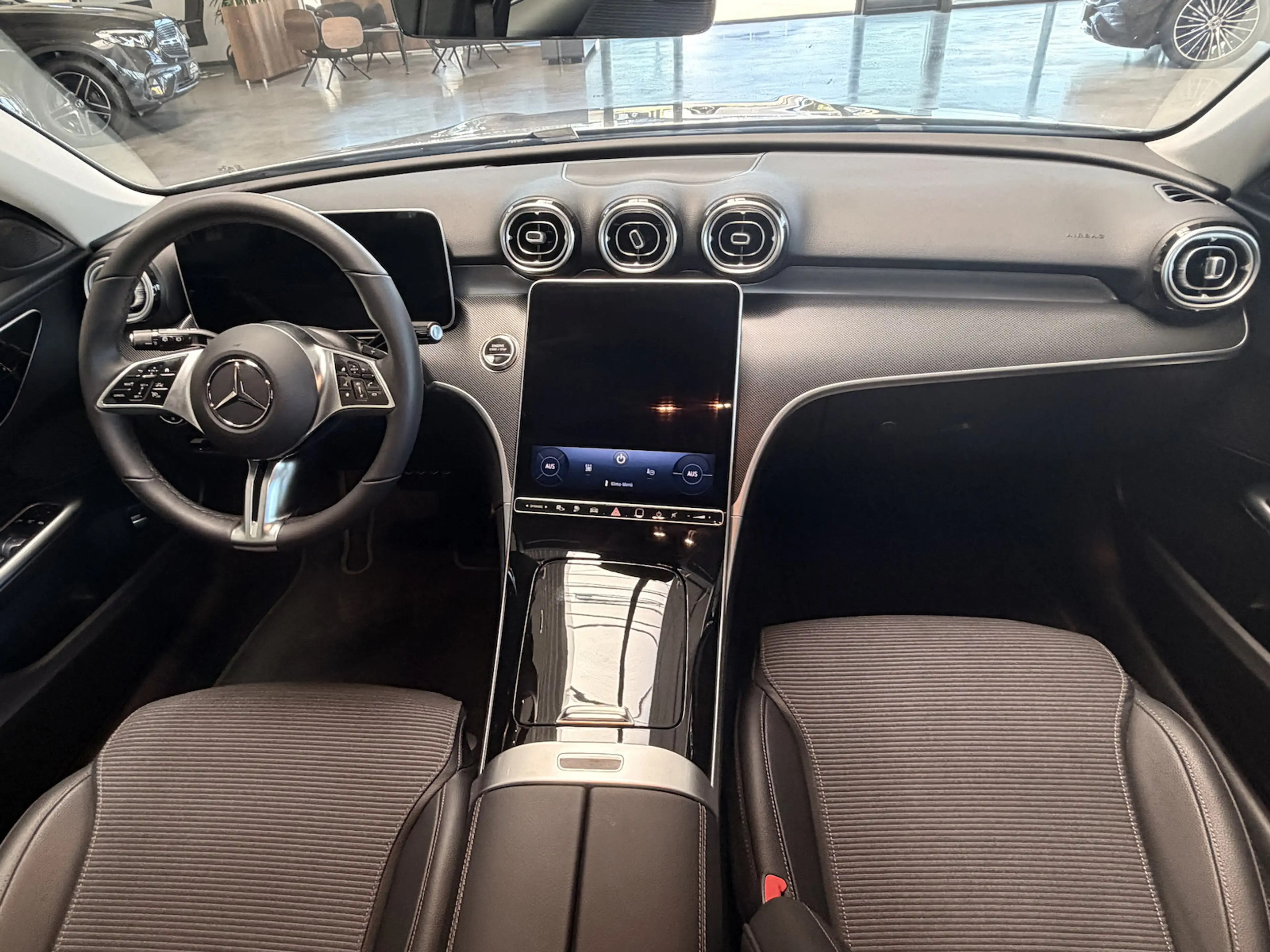 Mercedes-Benz C 300 T de Avantgarde Totwinkel Rückhfahrkamera — photo 11