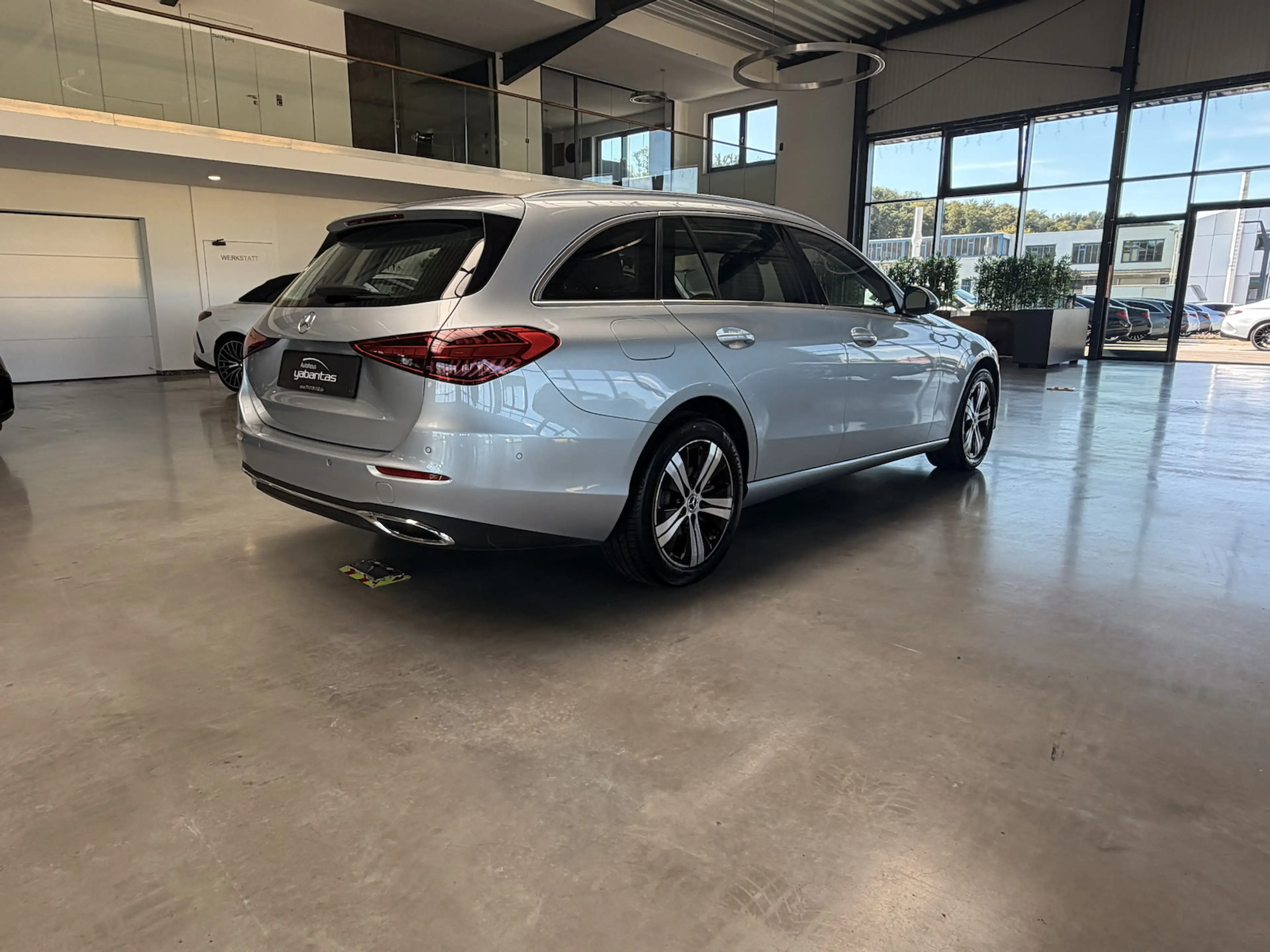Mercedes-Benz C 300 T de Avantgarde Totwinkel Rückhfahrkamera — photo 7