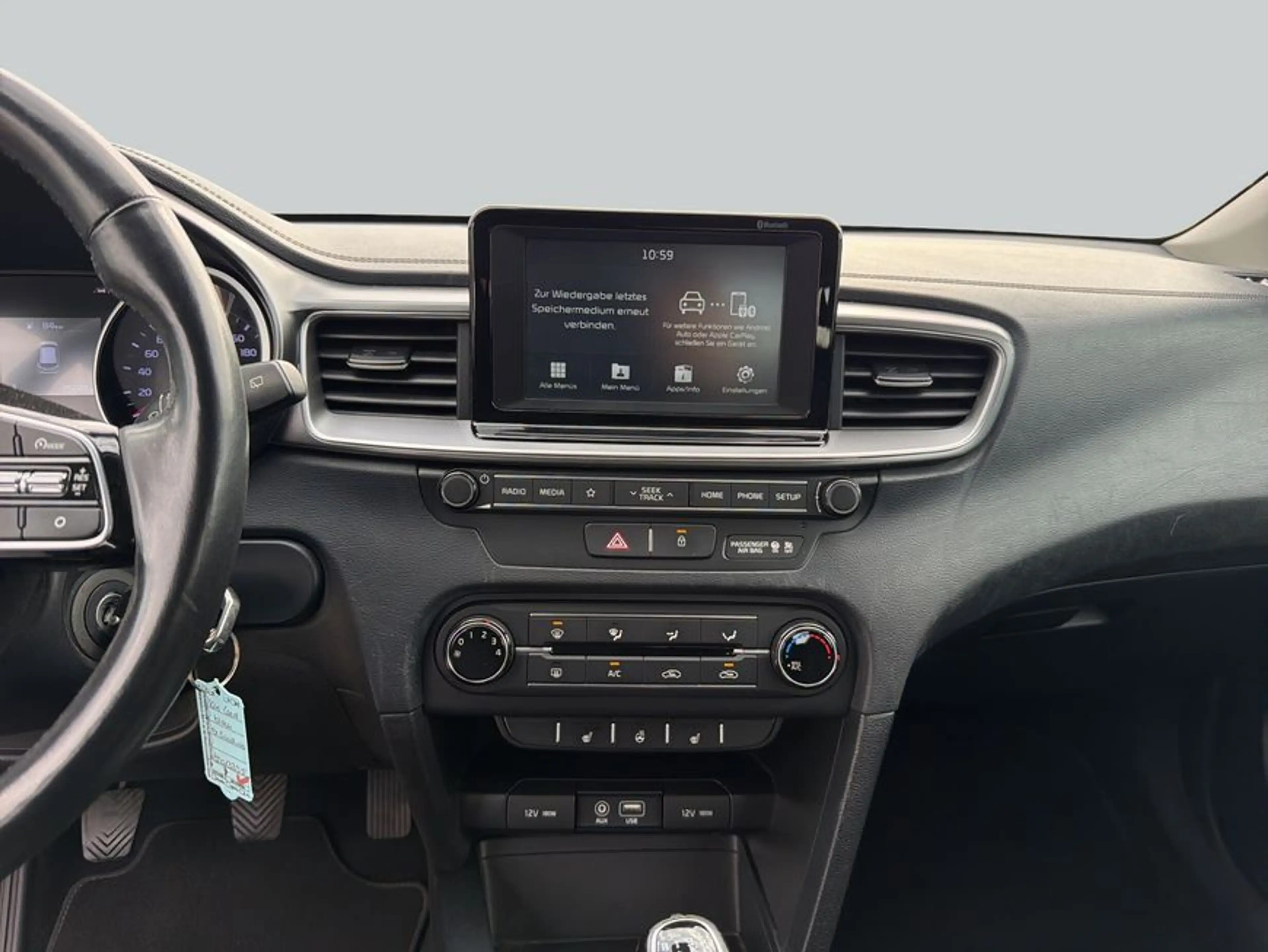 Kia Ceed / cee'd Ceed 1.4 Vision — photo 14