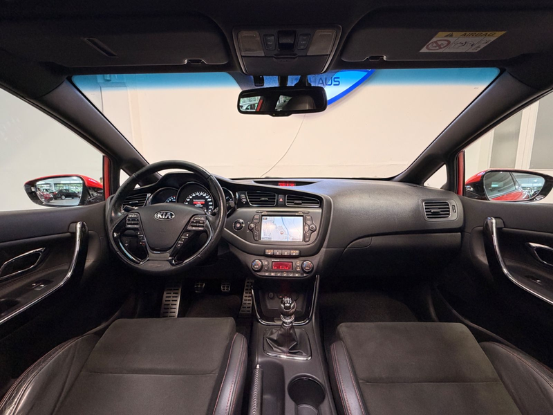 Kia ProCeed / pro_cee'd / ProCeed 1.6 T-GDI GT-Track pro_cee'd — photo 2