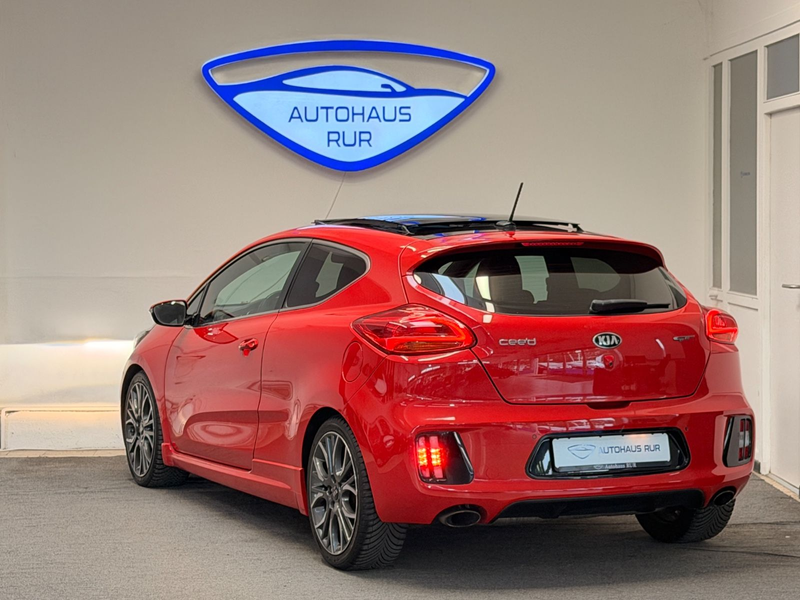 Kia ProCeed / pro_cee'd / ProCeed 1.6 T-GDI GT-Track pro_cee'd — photo 7