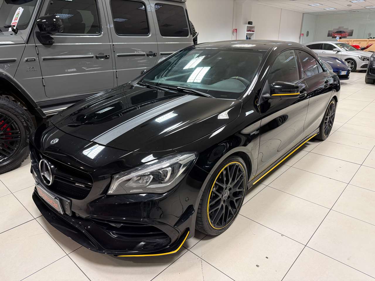 Mercedes-Benz CLA 45 AMG CLA AMG 45 4matic 381cv YELLOW EDITION