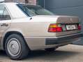 Mercedes-Benz 230 E W124, Automatik, H-Zulassung, Scheckheft Or - thumbnail 9