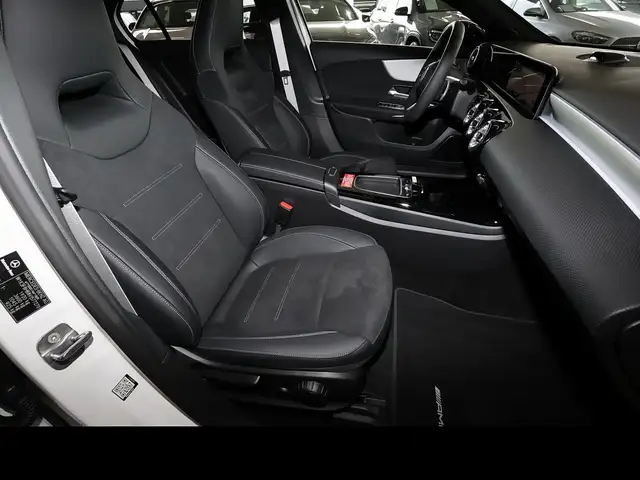 Mercedes-Benz A-Class view 4