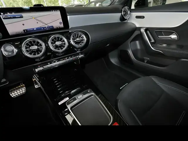 Mercedes-Benz A-Class view 10