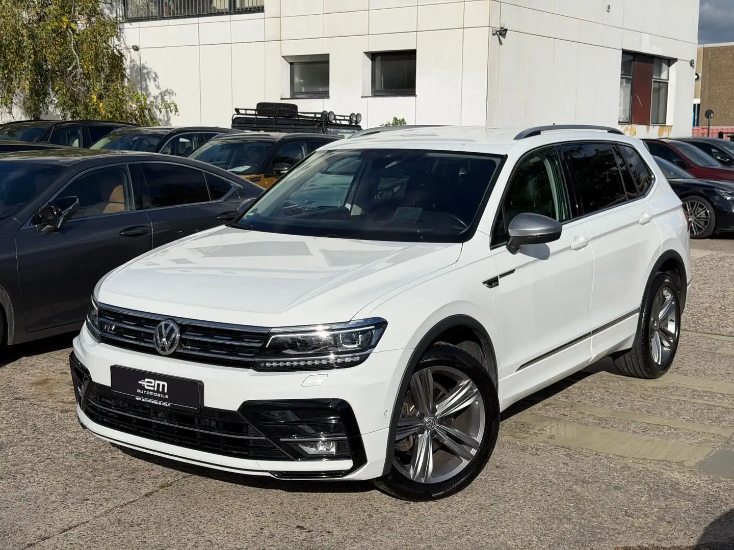Volkswagen Tiguan Allspace R Line 7-Sitzer/LED/Leder/360 Weiß - 1