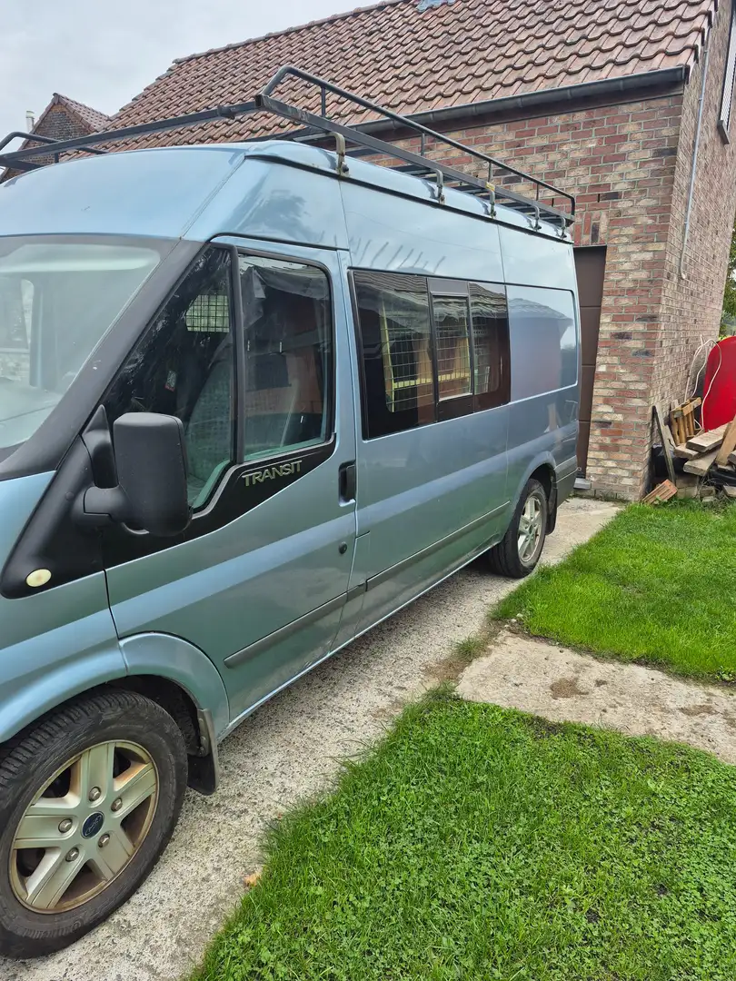 Ford Transit Bleu - 2