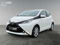 Toyota Aygo 1.0 X-PLAY TOUCH *LM*ALLWETTER*RFK* Weiß - thumbnail 2