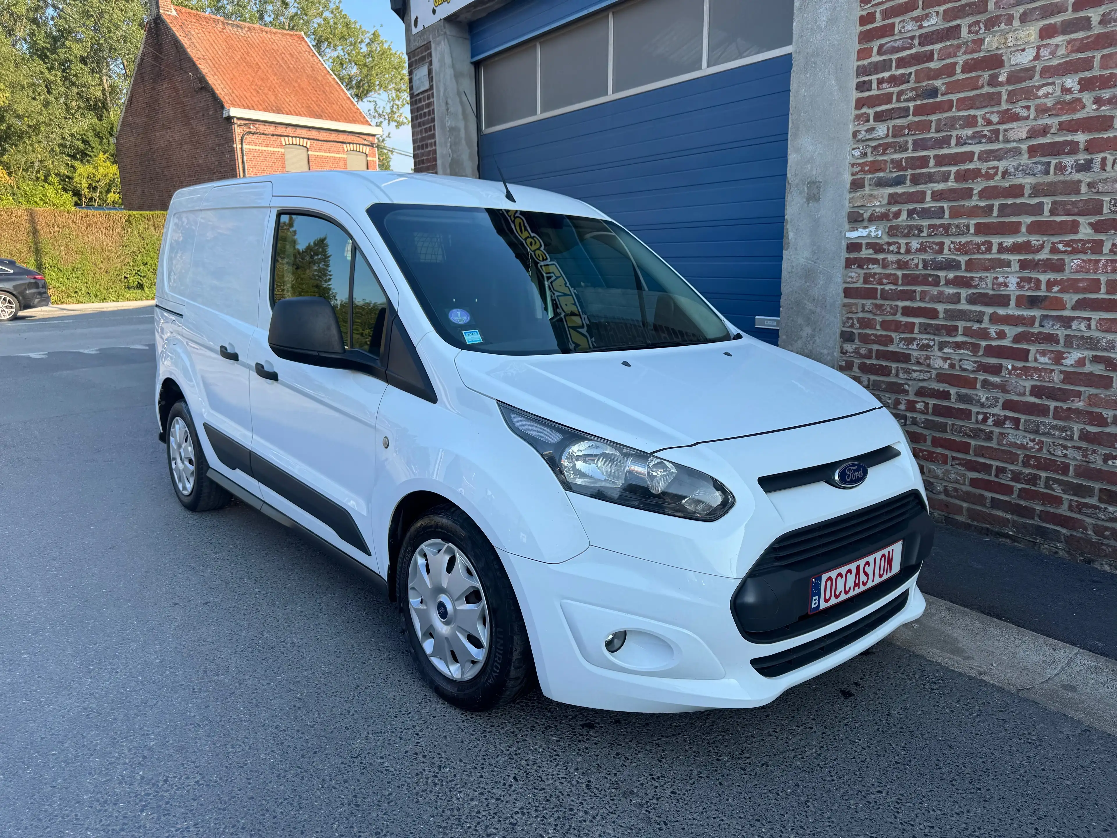 Ford Transit Connect T200 1.0 EcoBoost Trend — photo 3