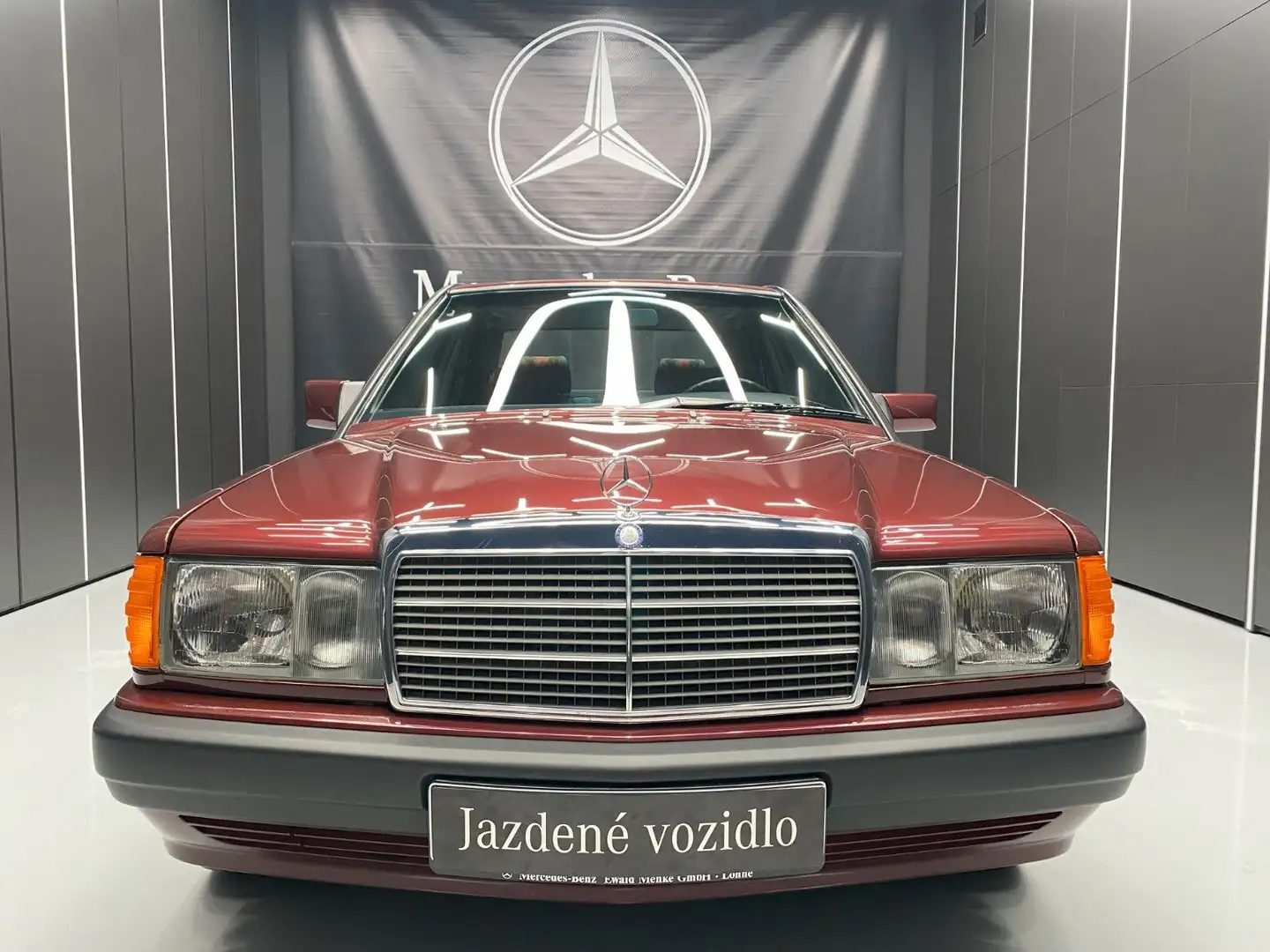 Mercedes-Benz 190 E 1.8 Avantgarde Rosso Neuwertig exCH Limited Rot - 2