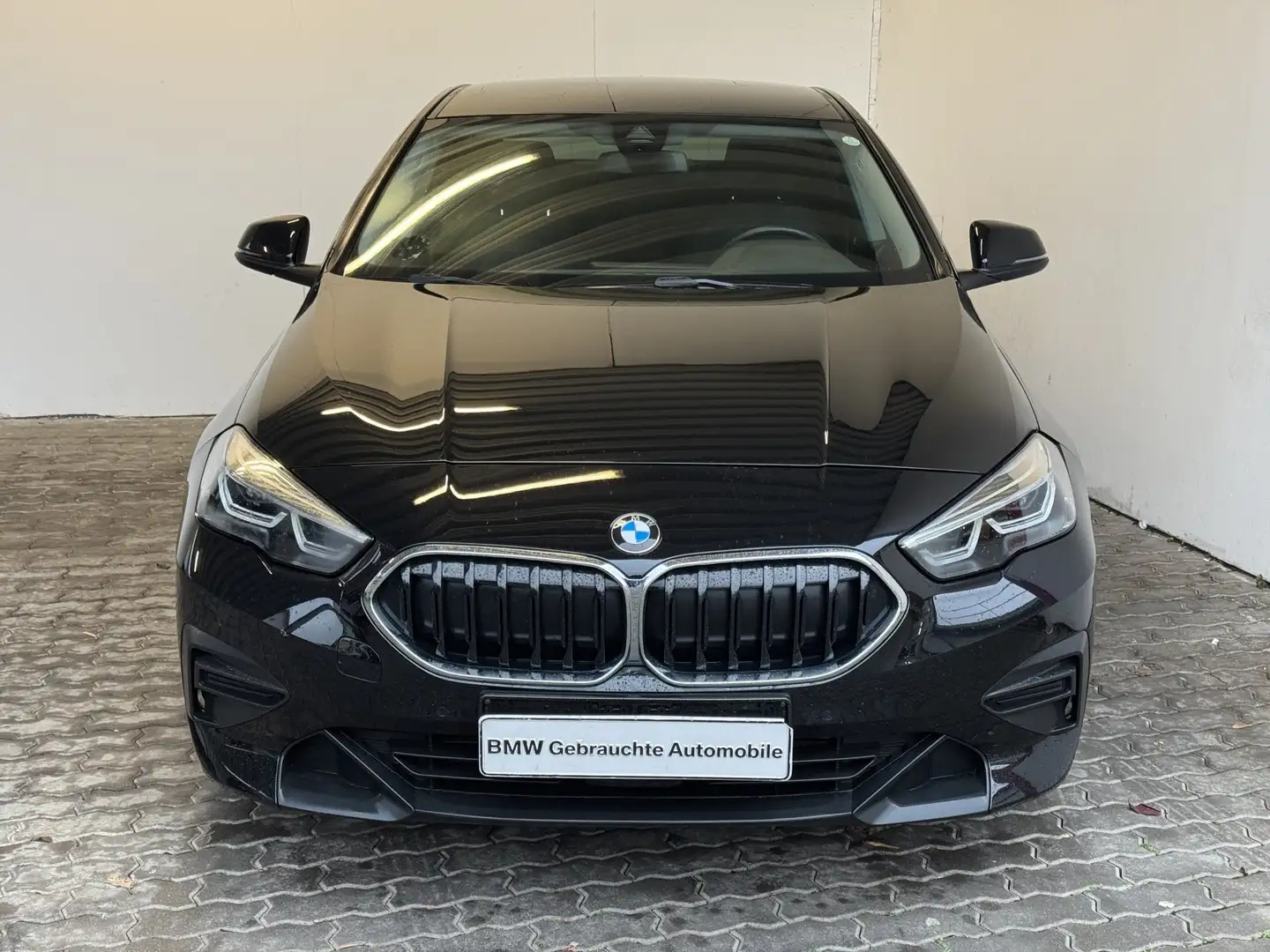 BMW 218 i Gran Coupé Schwarz - 1