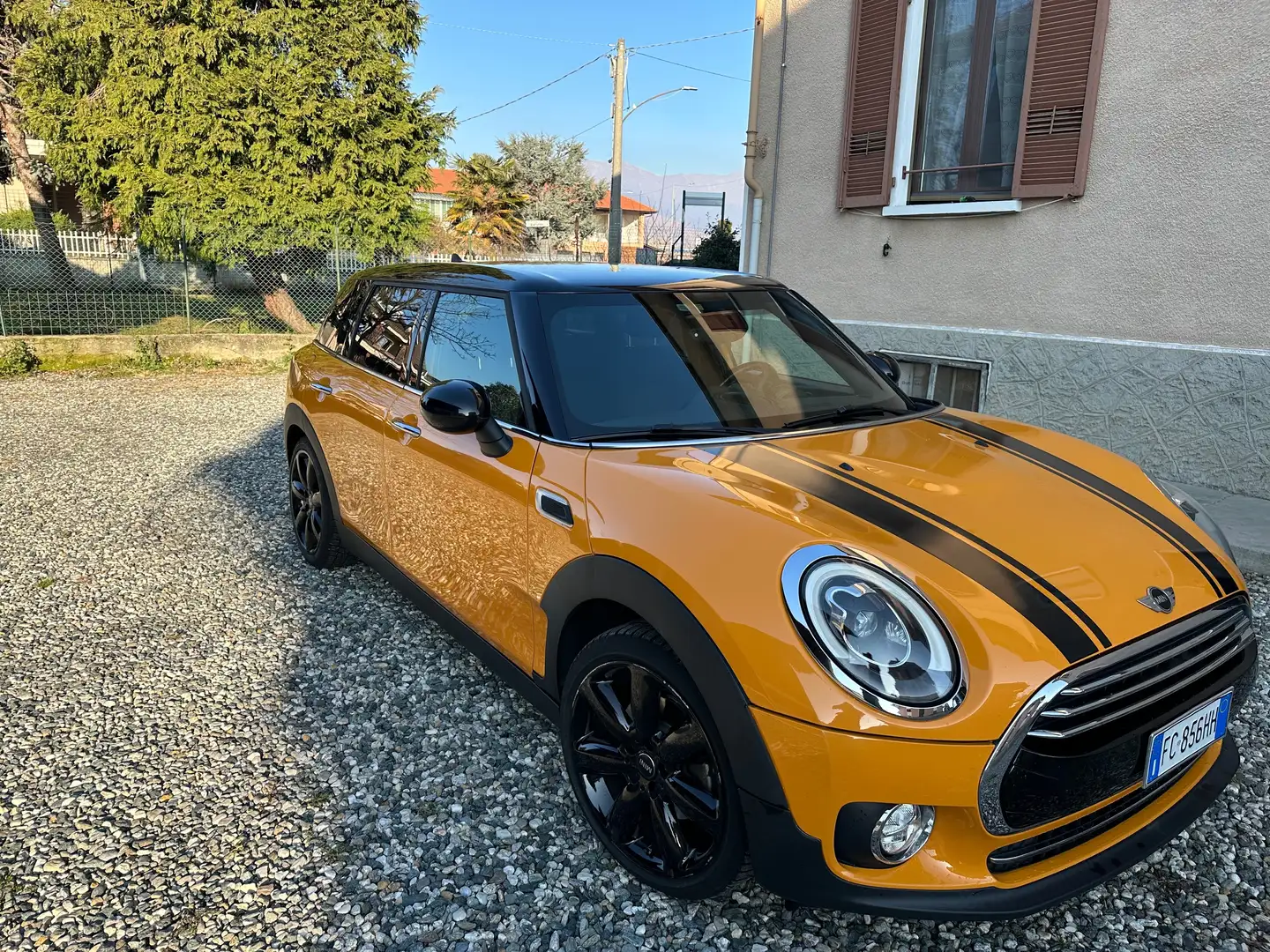 MINI Cooper D Clubman Mini Clubman 2.0 Cooper D Business auto Arancione - 1
