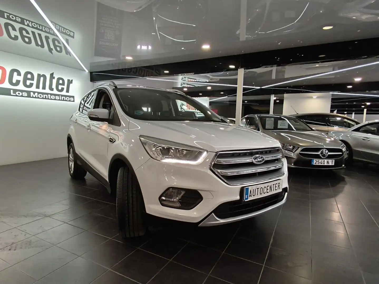 Ford Kuga 1.5 EcoBoost 110kW 4x2 Trend+ Blanco - 2
