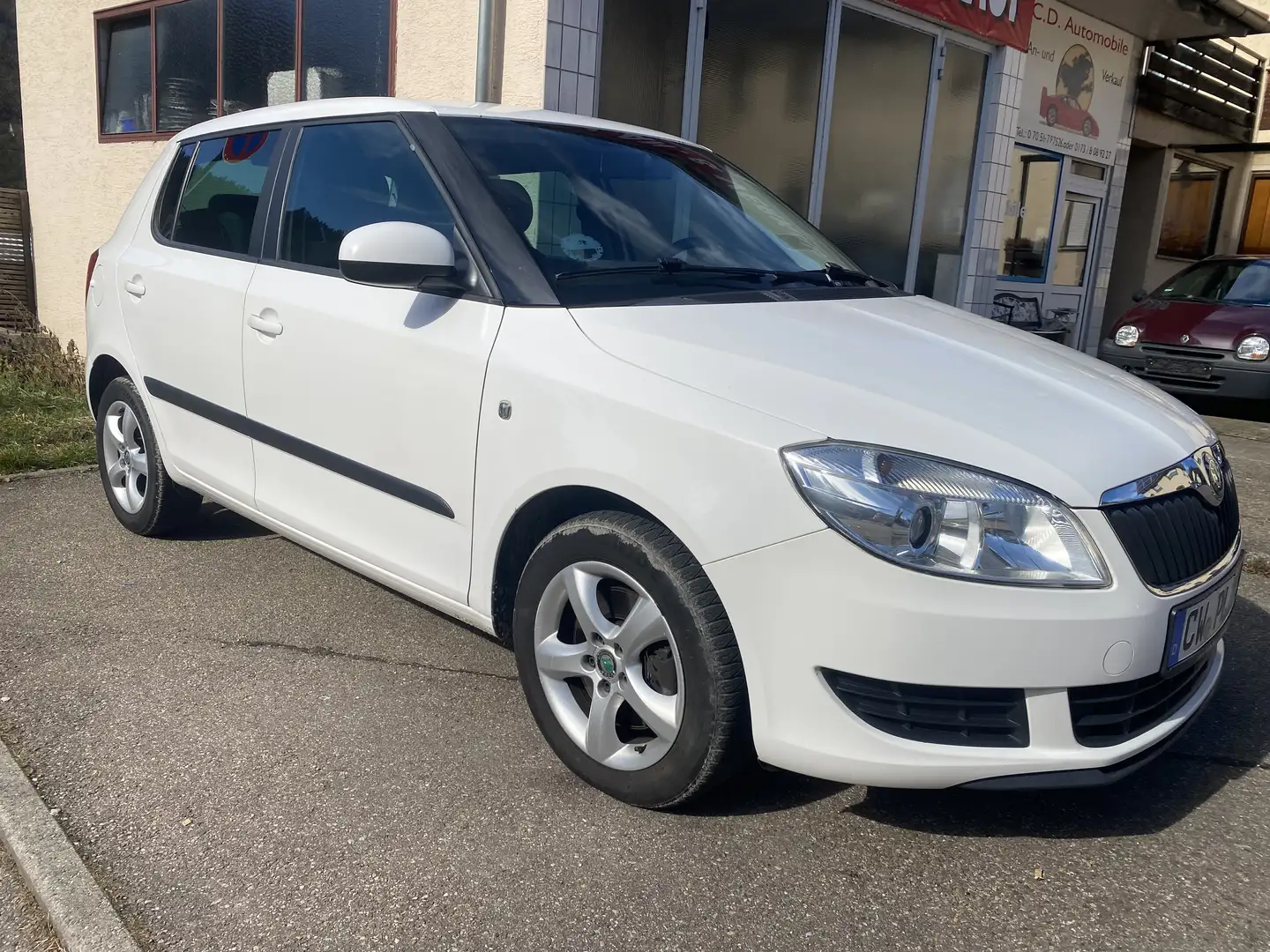 Skoda Fabia Fabia 1.6 TDI Family*Klima*Navi*BT*PDC*2H*Export Weiß - 2