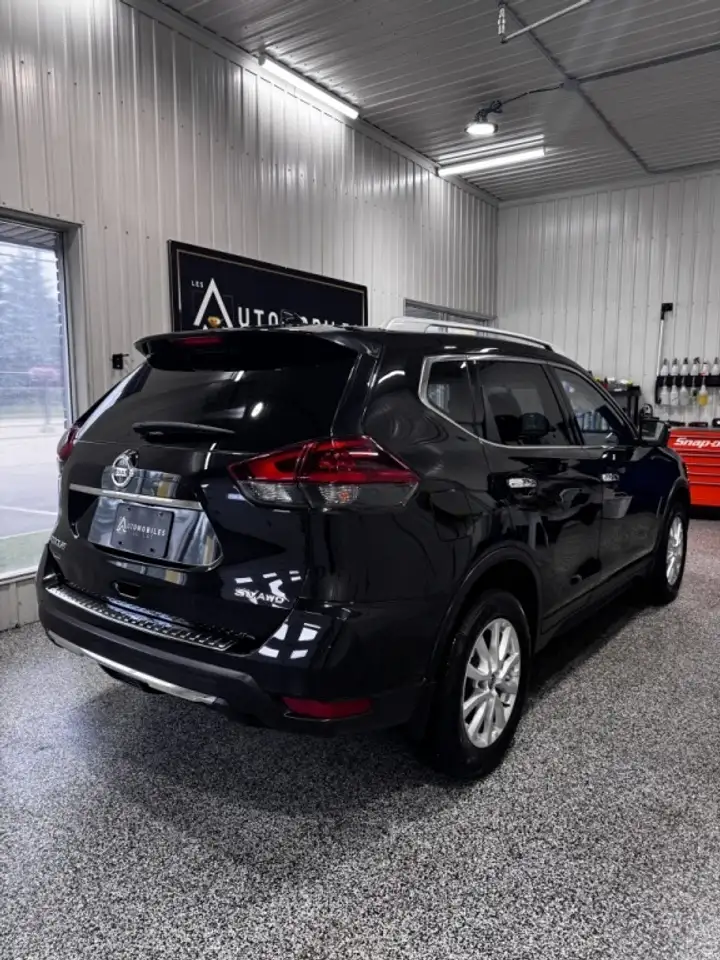 Nissan Rogue photo Nissan Rogue