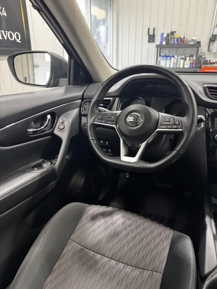 Nissan Rogue photo Nissan Rogue
