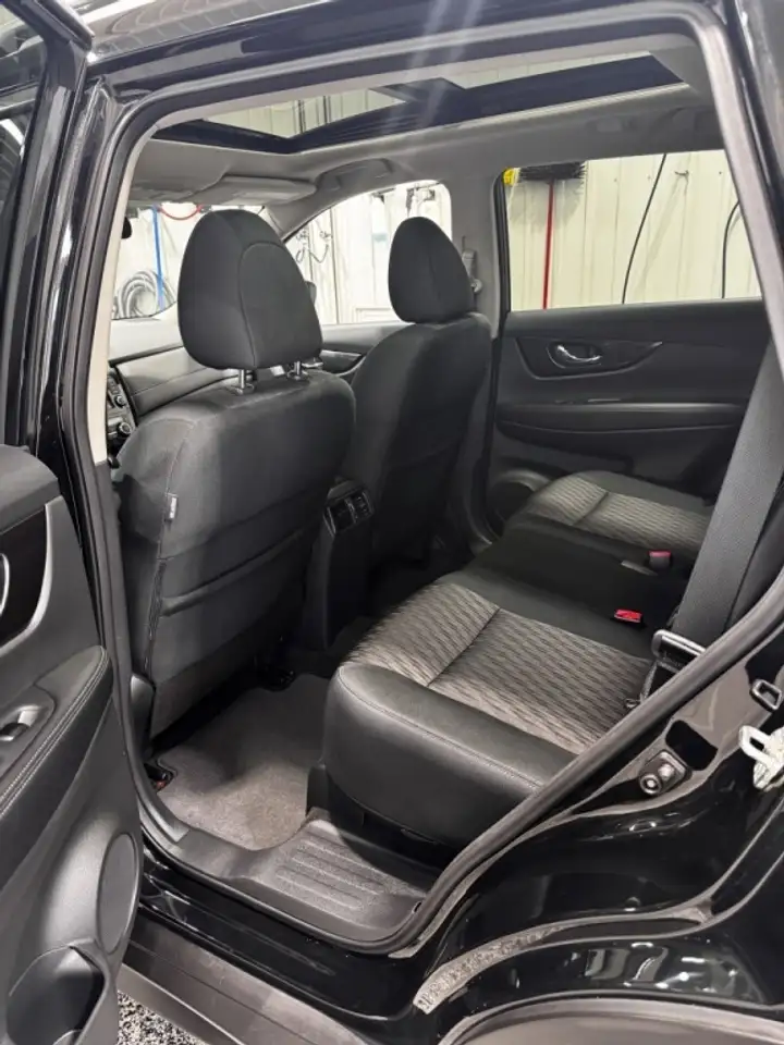 Nissan Rogue photo Nissan Rogue
