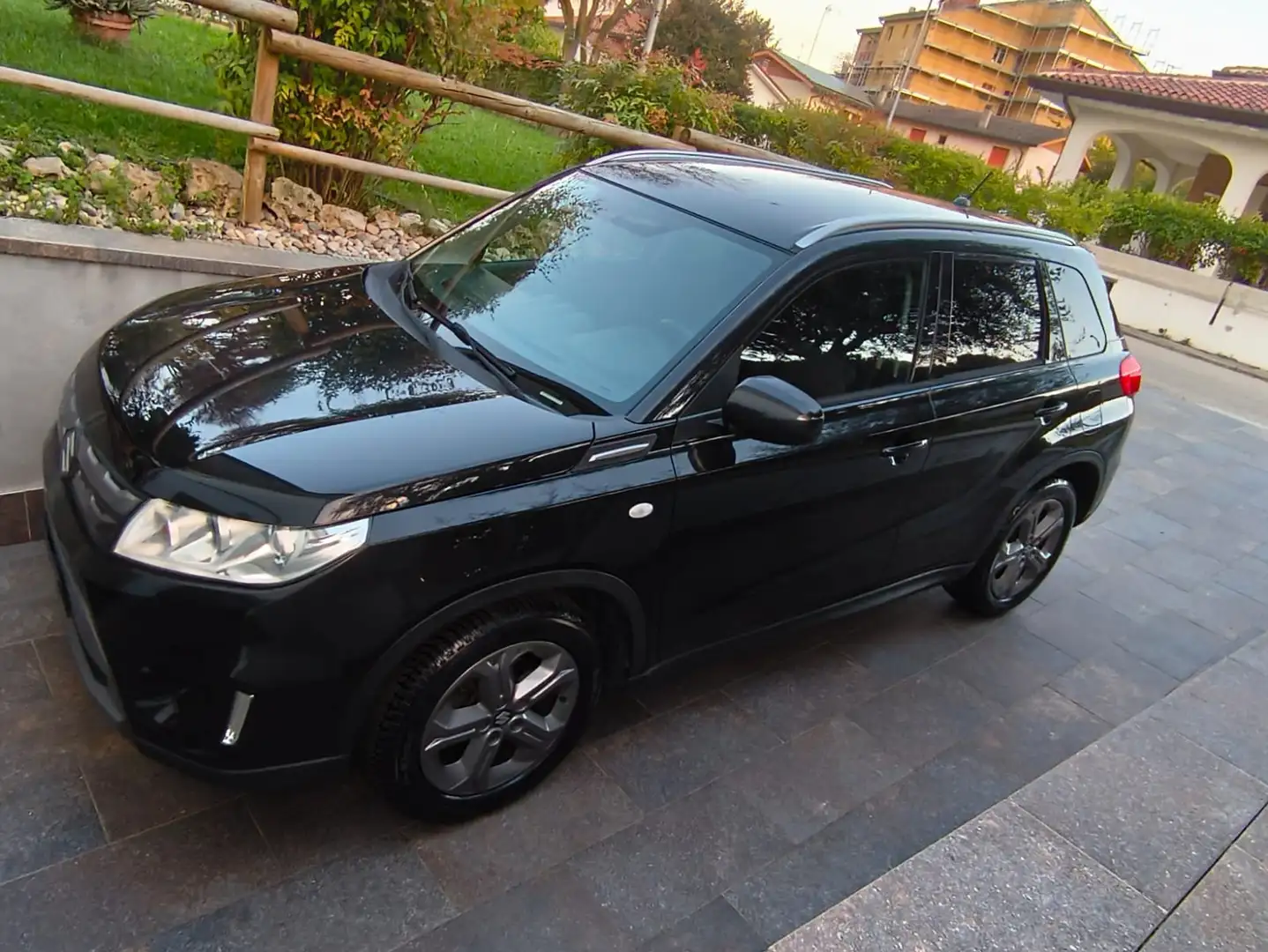 Suzuki Vitara Vitara 1.6 ddis V-Cool s Nero - 1