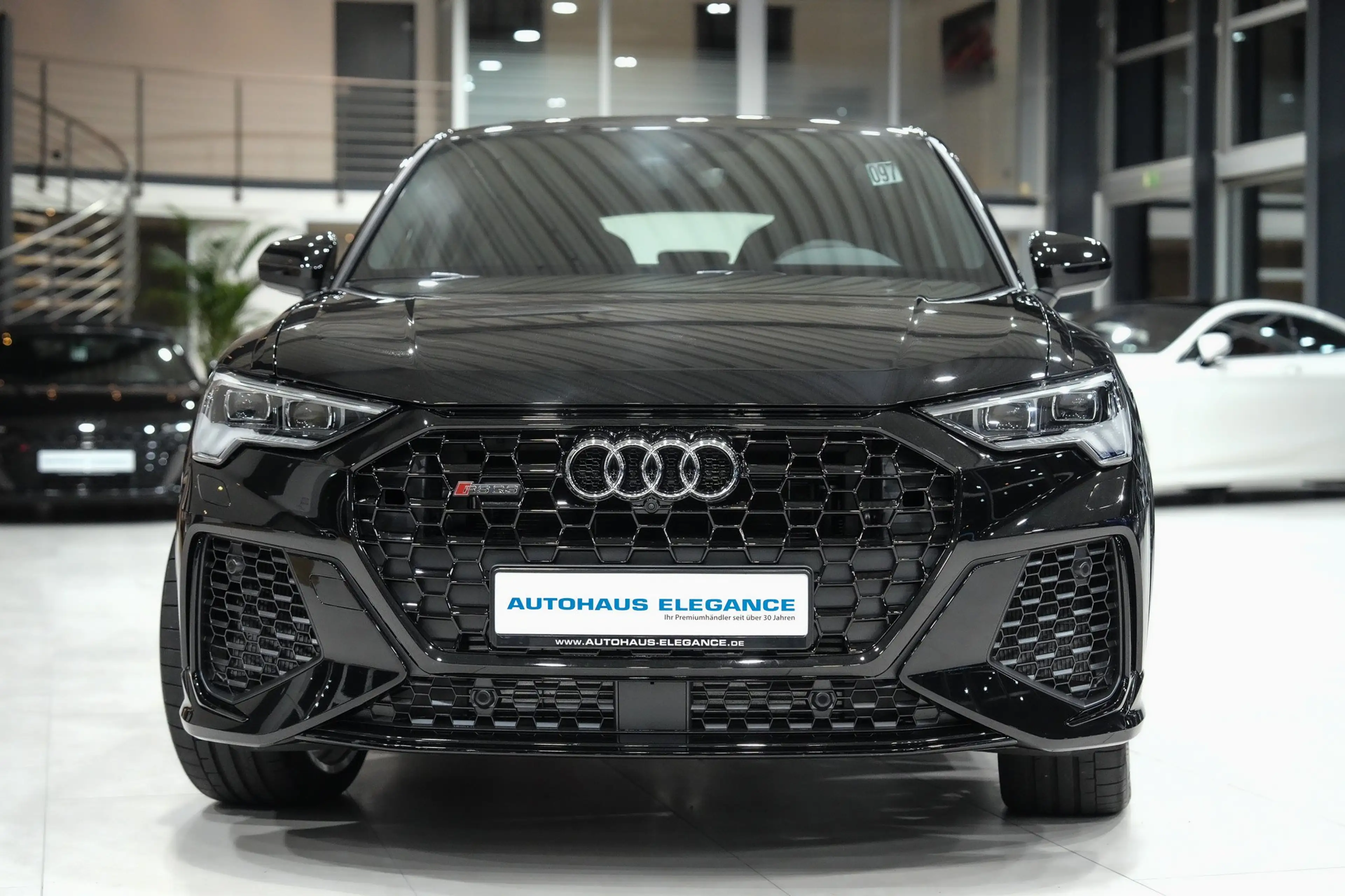 Audi RS Q3 2.5 TFSI quattro*RS-ABGAS*SPORTSITZE*1.HD* — photo 8
