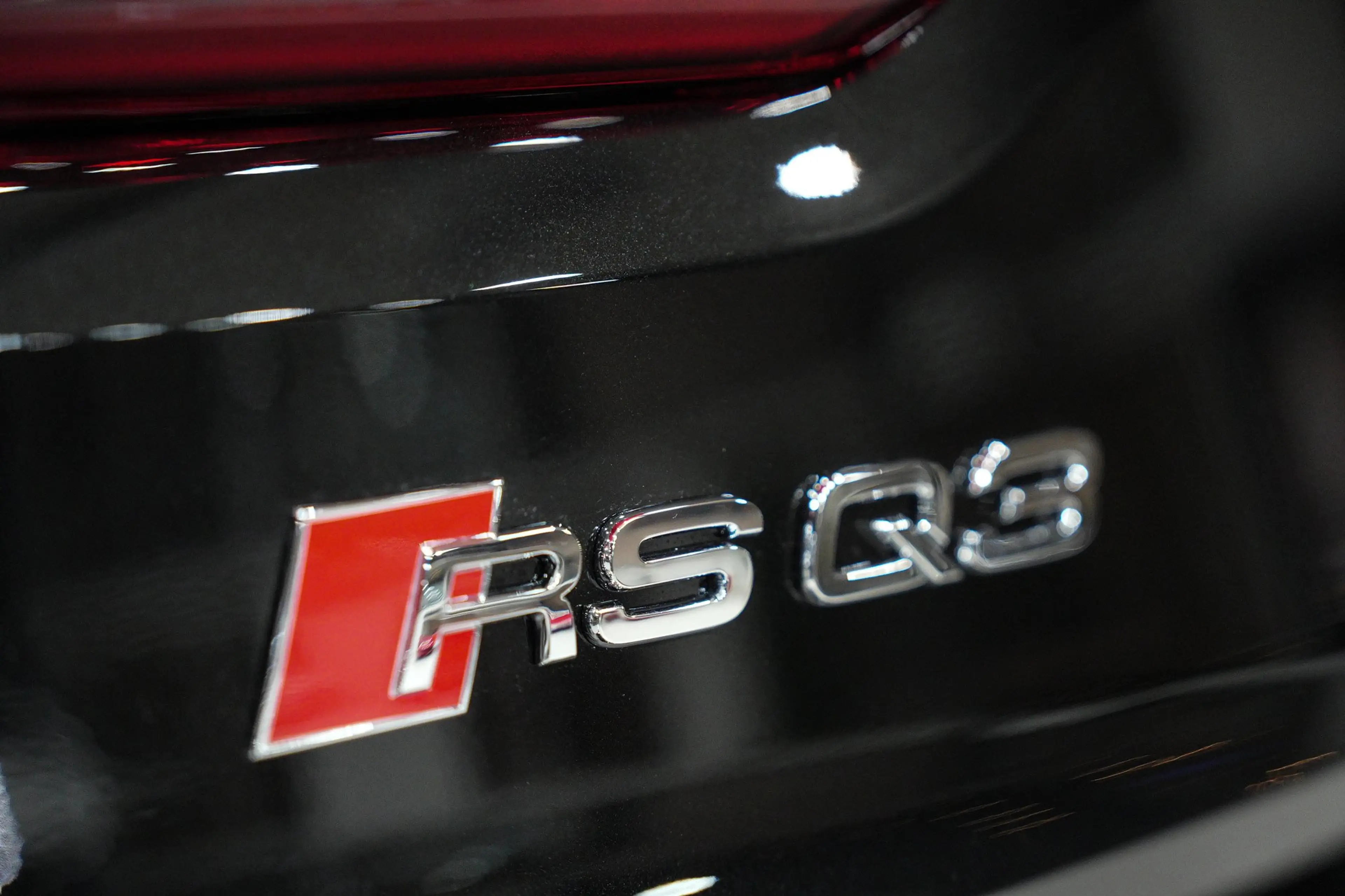 Audi RS Q3 2.5 TFSI quattro*RS-ABGAS*SPORTSITZE*1.HD* — photo 11